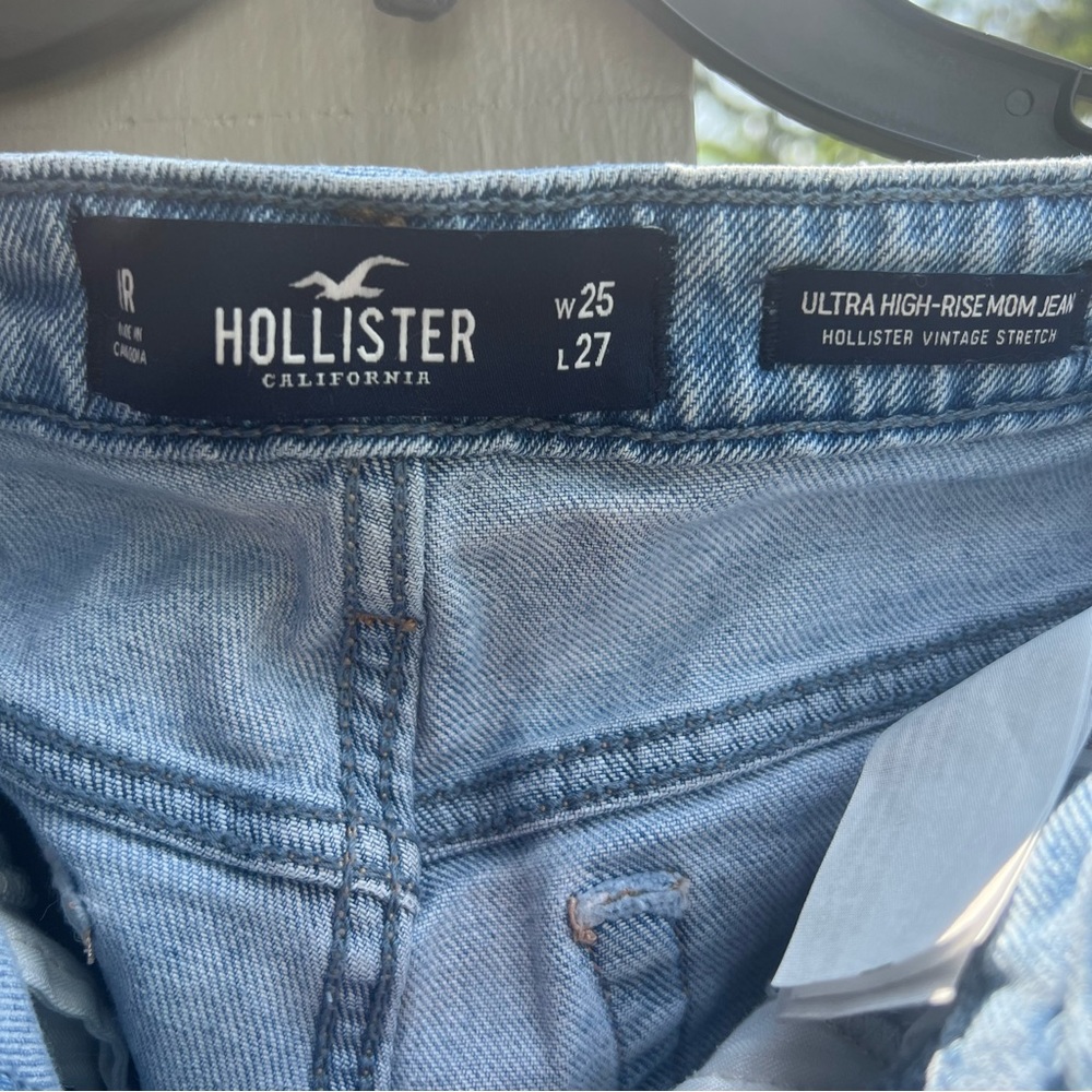 ‼️SOLD‼️Hollister Ultra High Rise Mom Jeans - Picture 3 of 3